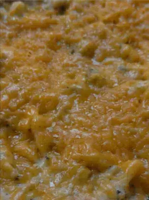 Dump and Bake Chicken Broccoli Cheddar Pasta