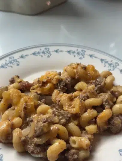 High-Protein Cheeseburger Casserole Recipe