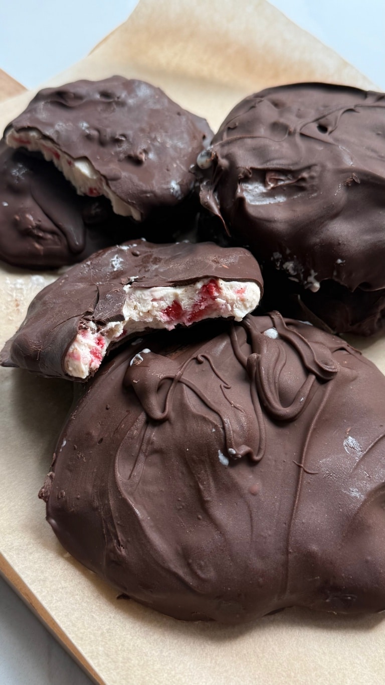 Strawberry Cheesecake Clusters