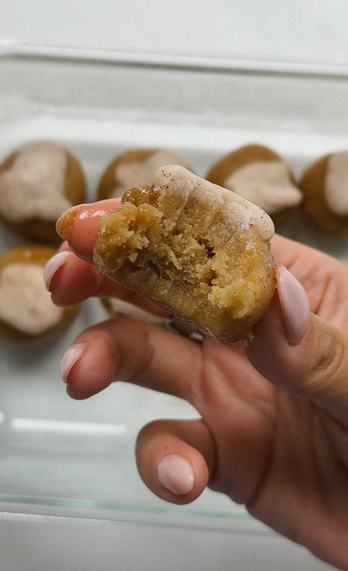 Brown Sugar Cinnamon Pop-Tart Protein Balls
