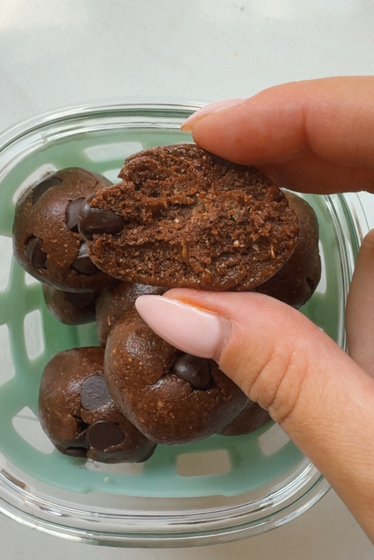 Brownie Batter Protein Balls