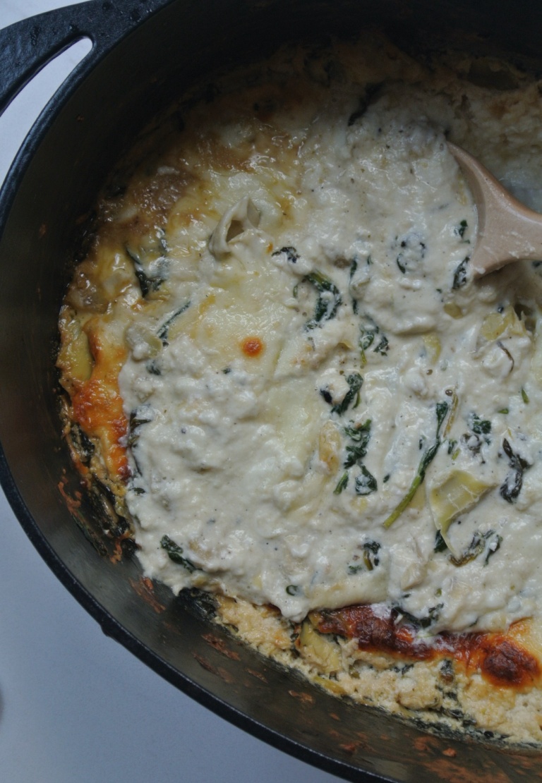 Cast Iron Spinach & Artichoke Dip