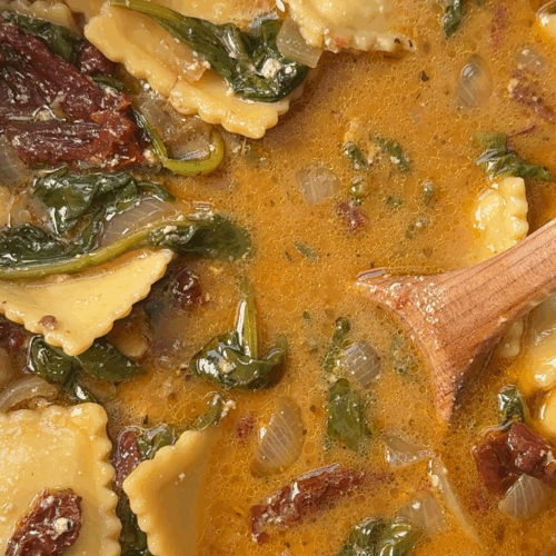 Creamy Tuscan Ravioli Soup