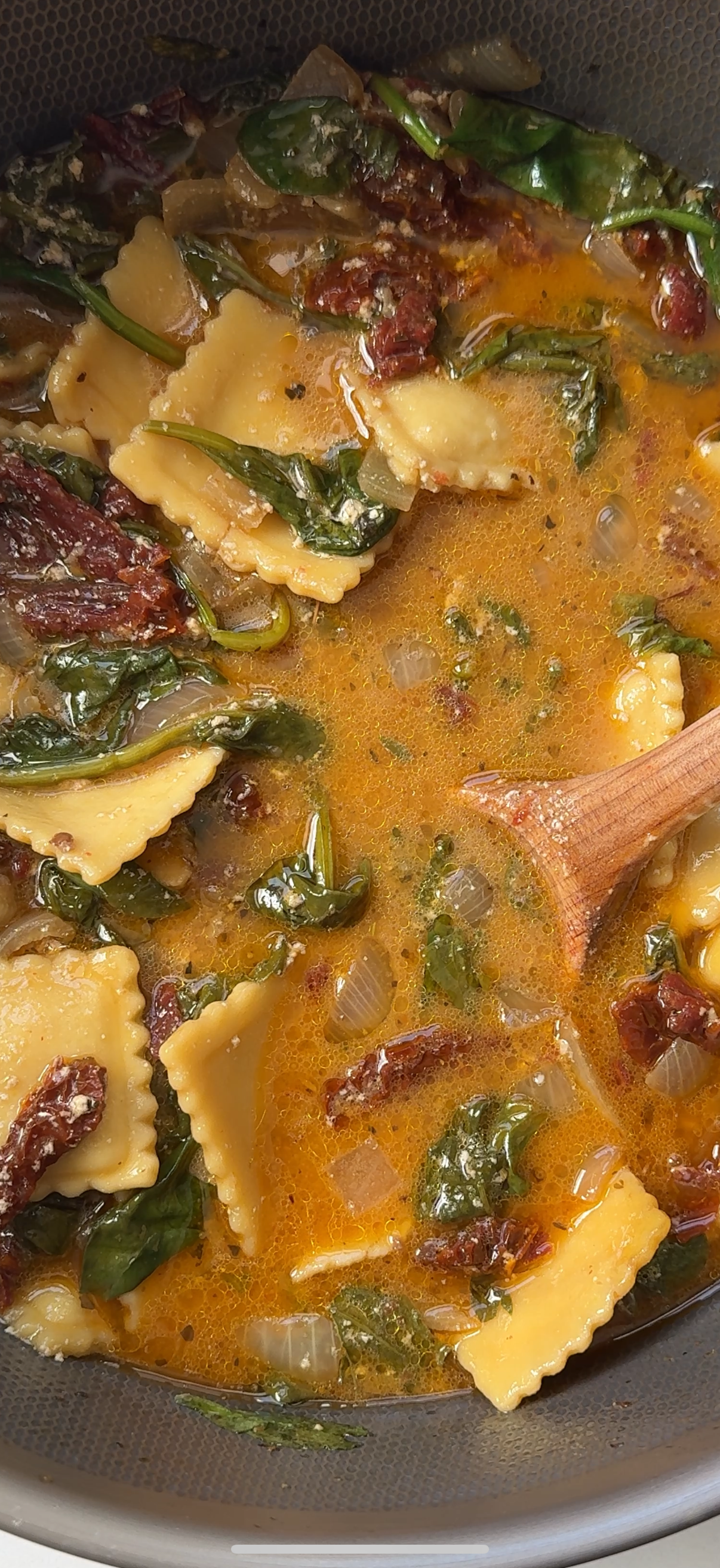 Creamy Tuscan Ravioli Soup