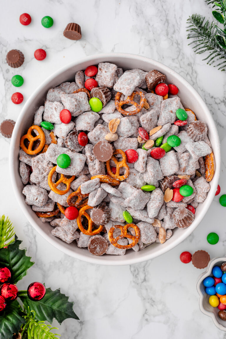 Christmas Muddy Buddies