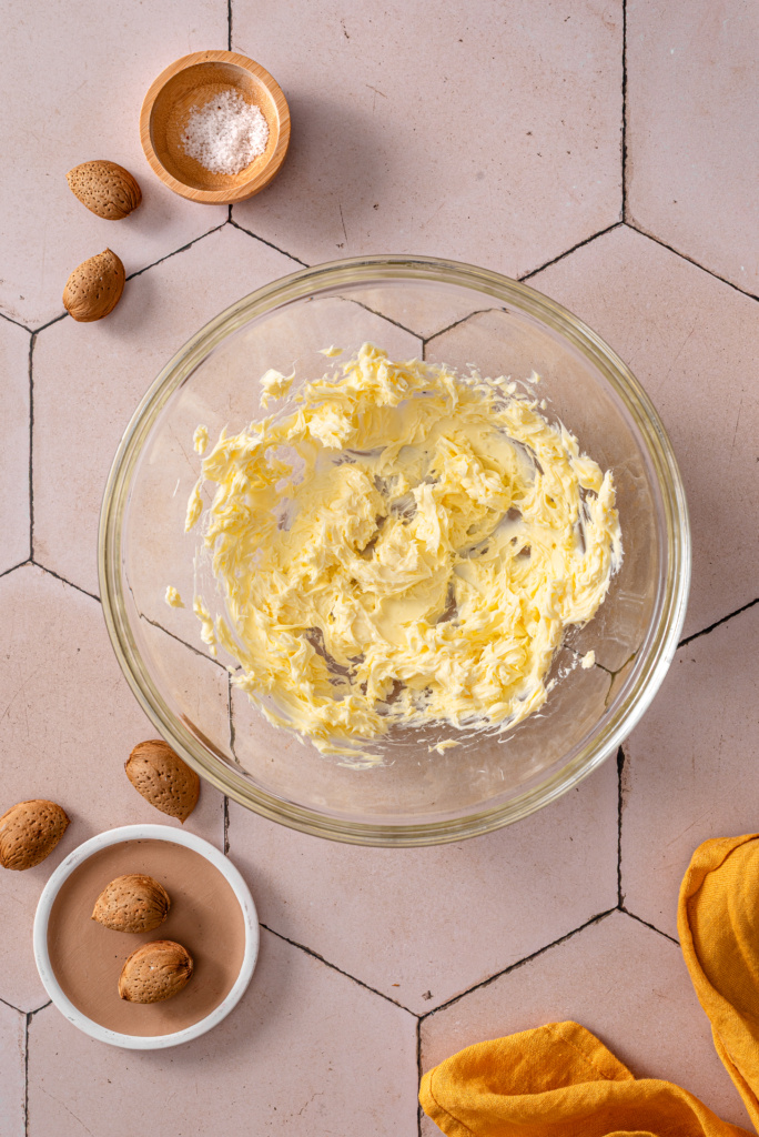 Almond Shortbread Cookies