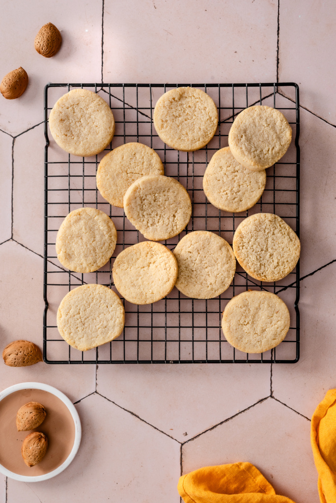 Almond Shortbread Cookies