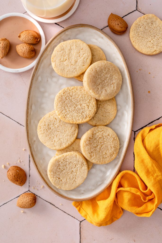Almond Shortbread Cookies
