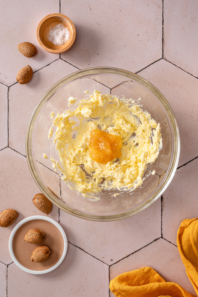 Almond Shortbread Cookies