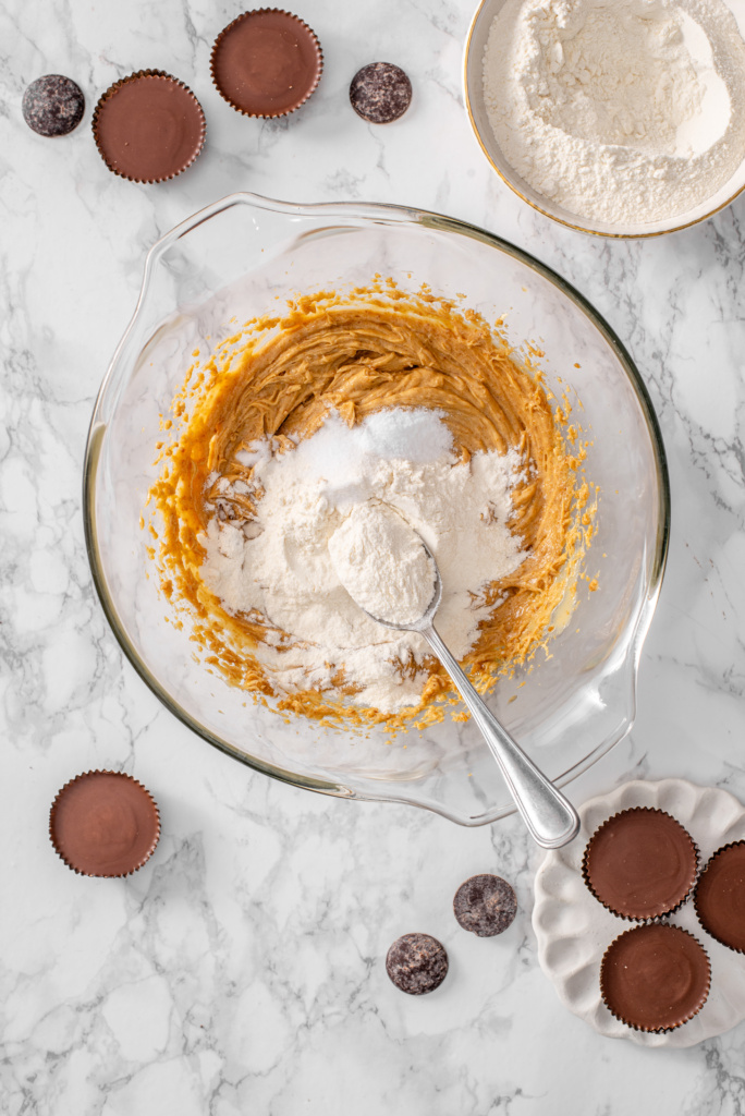 Scoopable Cookie Pie