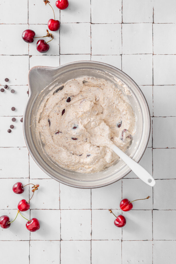 Cherry cheesecake clusters